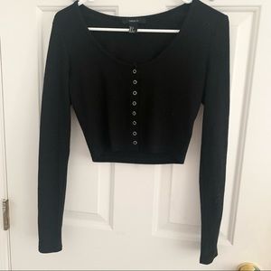 Black long sleeve crop top